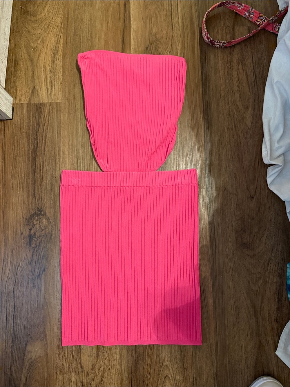 Neon Pink Ribbed Strapless Two-Piece Set - Picture 2 of 3